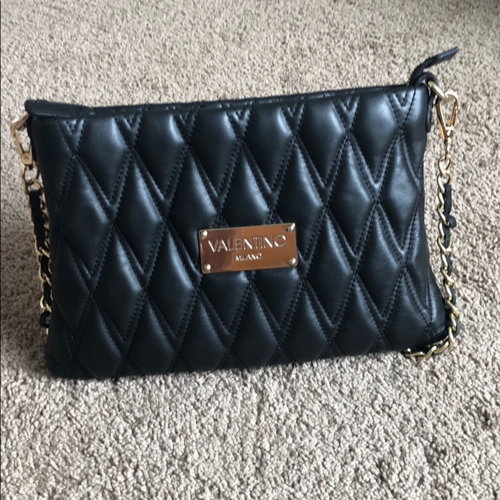 Valentino purse 👛